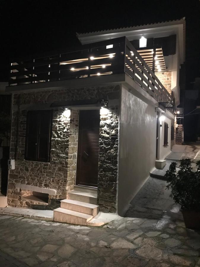 فيلا كارلوفاسيفي Samos Marias' Stone House 1 المظهر الخارجي الصورة